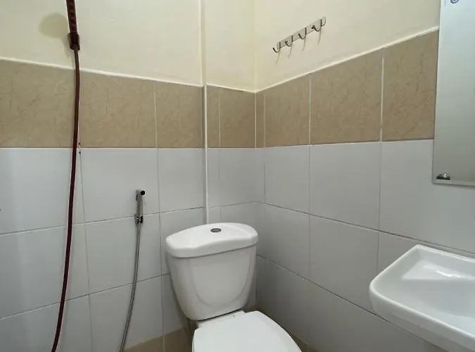 Lawton Residences Powered By Cocotel Manille